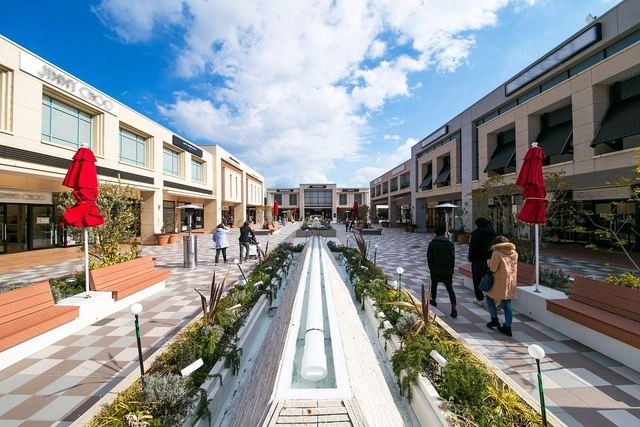 mitsui-outlet-park-kisarazu.webp