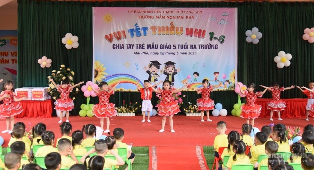 Học sinh Trường Mầm non Mai Pha, xã Mai Pha, thành phố Lạng Sơn vui Tết thiếu nhi 1/6