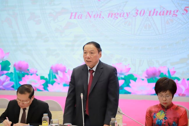 Tiếp tục sứ mệnh mạch dẫn tri thức và kết nối niềm tin giữa Đảng và Nhân dân của Báo chí cách mạng Việt Nam - Ảnh 7.