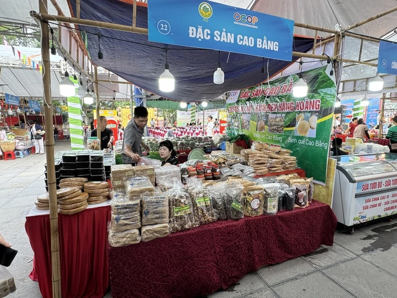 Hỗ trợ quảng bá, giới thiệu các sản phẩm OCOP đến với người dân ảnh 3