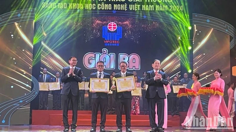 EVNCPC giành 5 giải tại Giải thưởng Sáng tạo khoa học công nghệ Việt Nam năm 2024 ảnh 1