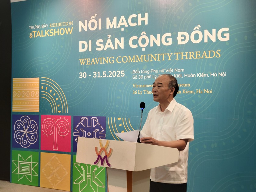 Ông Ngô Duy Ứng - Phó Giám đốc Bảo tàng Phụ nữ Việt Nam phát biểu tại sự kiện.