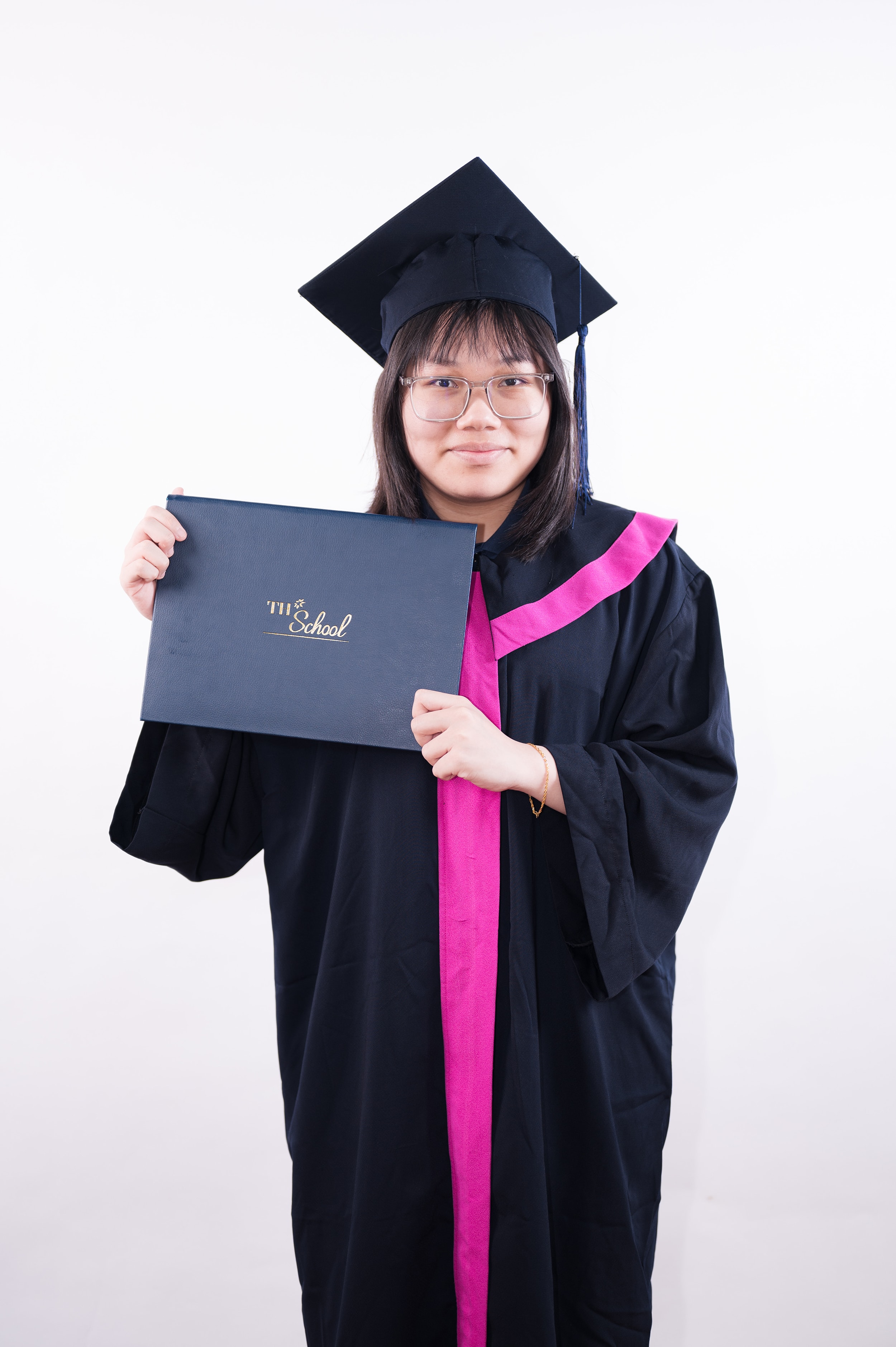  Nguyễn Bùi Tố uyên
