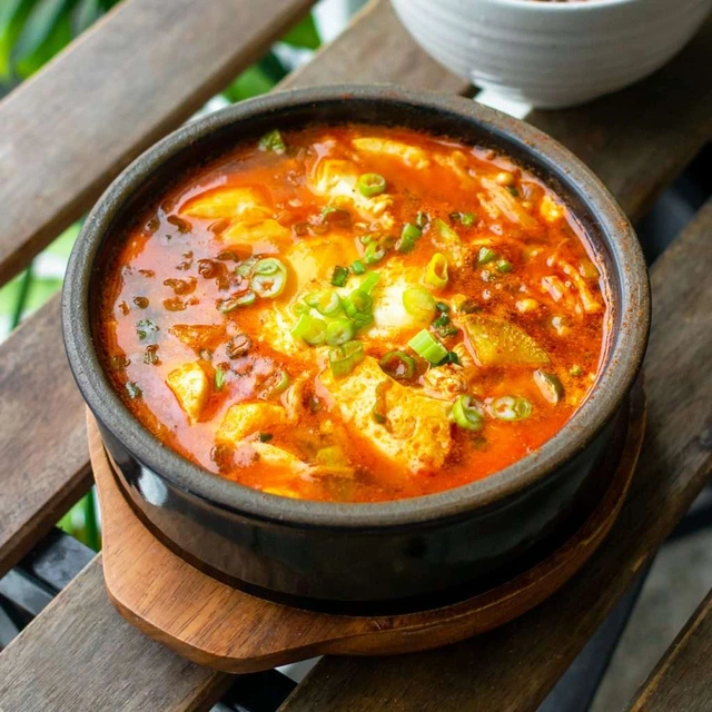 순두부찌개.webp