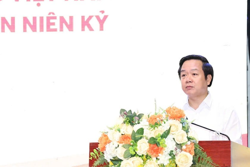 TS. Phạm Quang Ngọc- Phó Bí thư Tỉnh uỷ, Chủ tịch UBND tỉnh Ninh Bình phát biểu khai mạc Toạ đàm