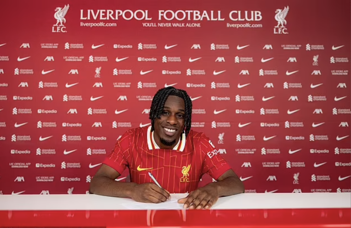 Liverpool công bố tân binh Frimpong, tung trăm triệu mời chào Florian Wirtz- Ảnh 1.