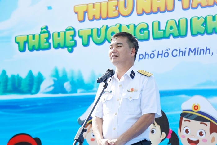 Hơn 2 nghìn phần quà tặng trẻ em Tân cảng Sài Gòn nhân ngày 1/6- Ảnh 1.