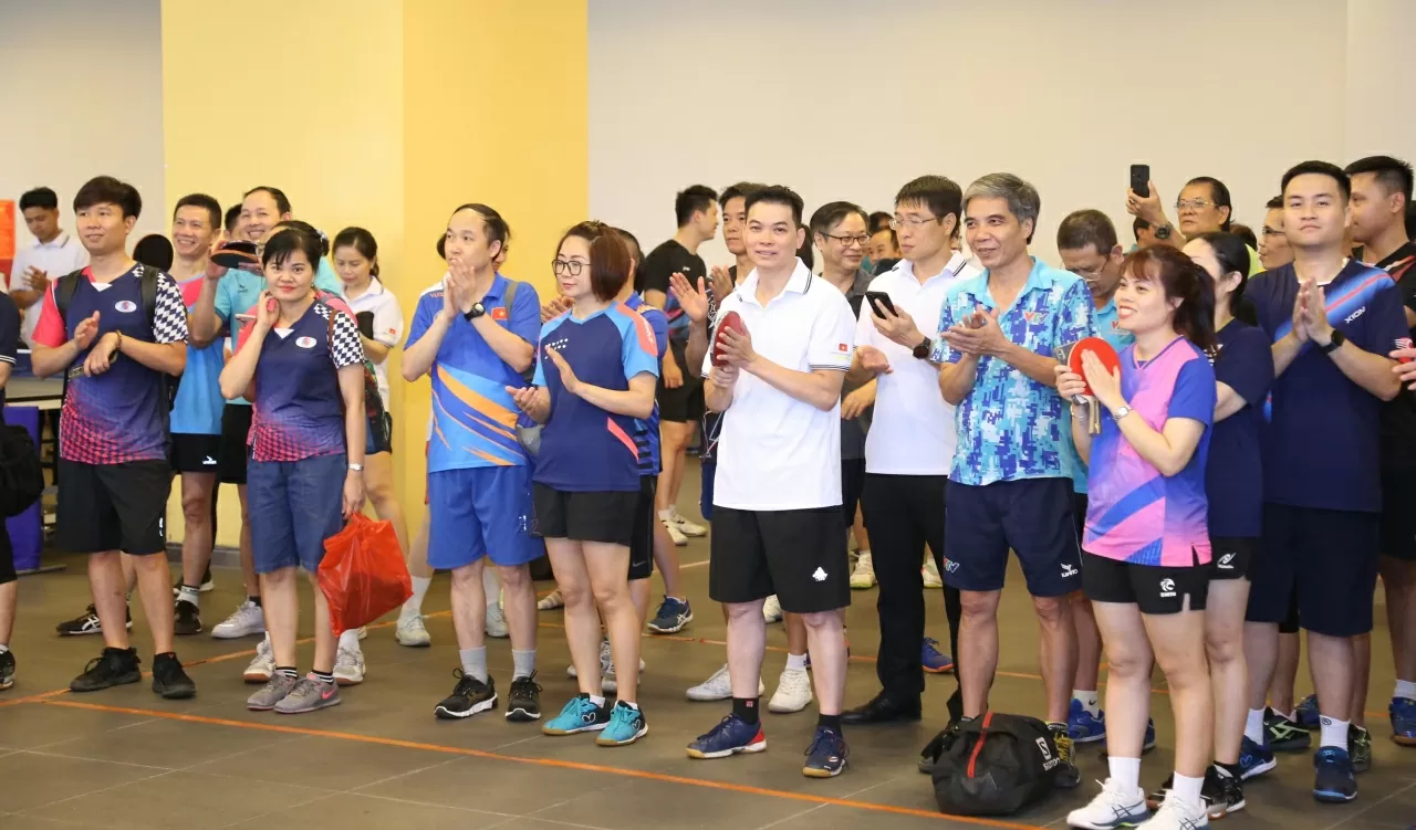 Chủ tịch Công đoàn chia sẻ sự hưởng ứng của các đồng chí lãnh đạo và vận động viên là nguồn động lực thúc đẩy mạnh mẽ các hoạt động phong trào thể thao trong các bộ ban ngành. (Ảnh: Thành Long) Chủ tịch Công đoàn chia sẻ sự hưởng ứng của các đồng chí lãnh đạo và vận động viên là nguồn động lực thúc đẩy mạnh mẽ các hoạt động phong trào thể thao trong các bộ ban ngành. (Ảnh: Thành Long)