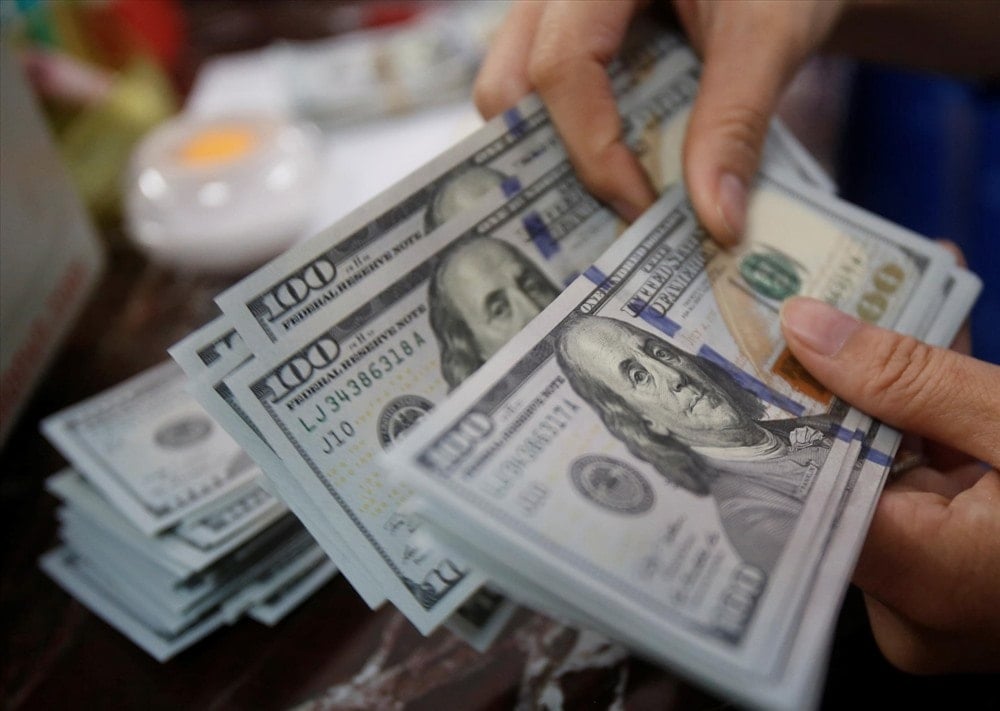 Курс доллара США на сегодня 3105 USD имеет разнонаправленные движения