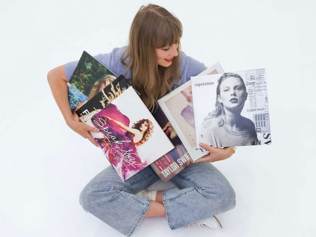 Thương vụ ước tính hàng trăm triệu USD của rắn chúa Taylor Swift - 2