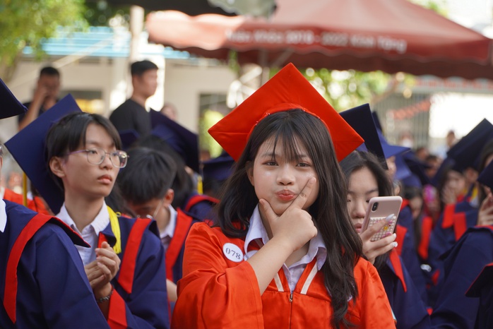 Không thể quên bóng dáng tảo tần của ba mẹ, thầy cô!- Ảnh 7.