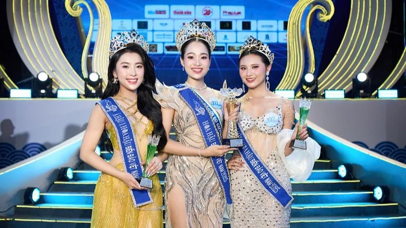 Nguyễn Thị Mỹ Linh đăng quang Hoa hậu Biển đảo Việt Nam ảnh 1