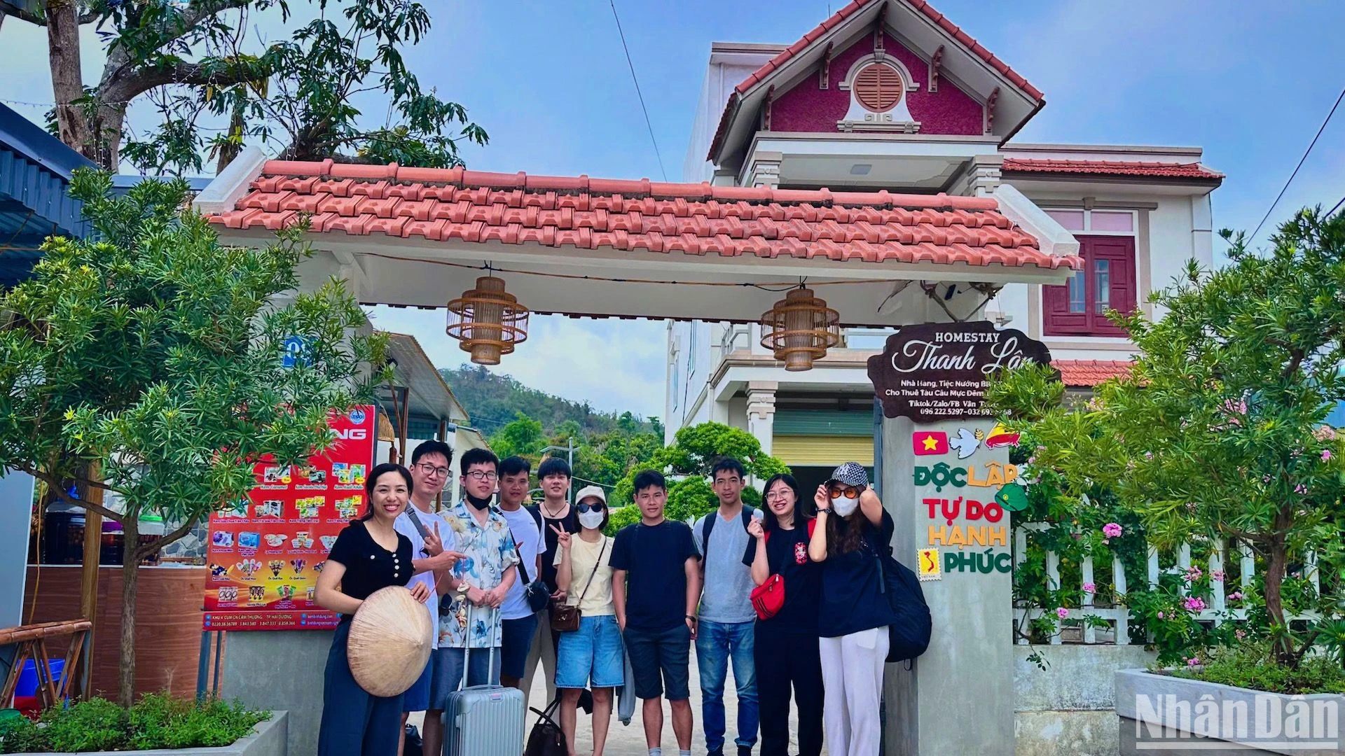 Mùa hạ vàng, sóng biếc trên vùng biển đảo Thanh Lân ảnh 3