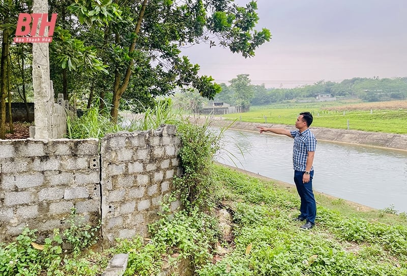 ការរំលោភលើច្រករបៀងការពារប្រឡាយមេនៃប្រព័ន្ធធារាសាស្ត្រ Cua Dat