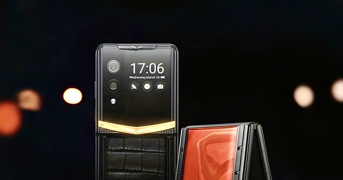 Vertu Quantum Flip với 3 “tấm lá chắn” bảo mật