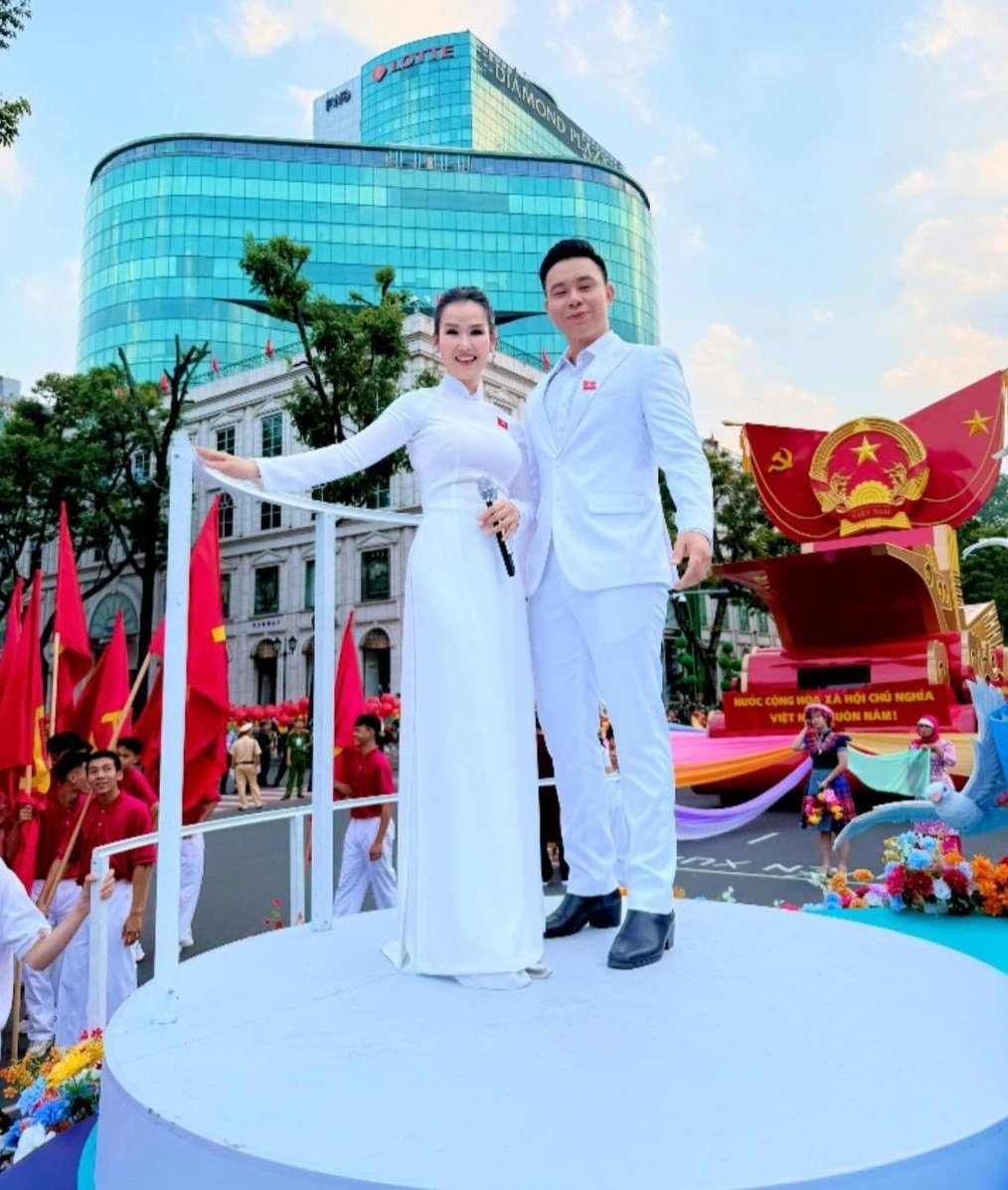 Những ca khúc khiến hàng triệu người xúc động trong đại lễ 30/4 - 7