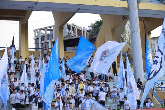 En directo: Hanoi FC vs Nam Dinh Blue Steel 0-0 (H1): Hanoi contraataca peligrosamente (foto 19)