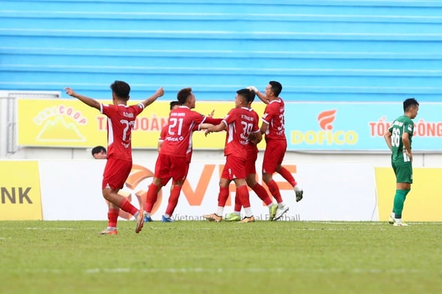 Công Phượng không thể tỏa sáng, Bình Phước ngắt mạch thắng - Ảnh 7.