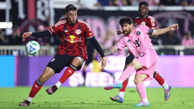 Messi បញ្ចប់​ការ​ប្រកួត​ដ៏​អាក្រក់​បំផុត​ចាប់​តាំង​ពី​ដើម​ឆ្នាំ 2025 ជាមួយ​នឹង​រូប​ថត​បាល់​ទះ 2