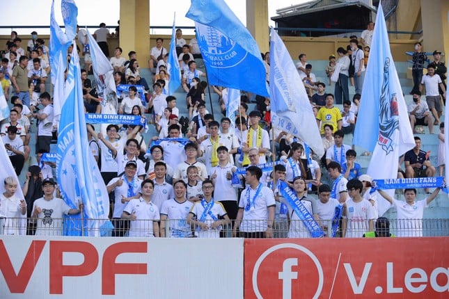 En directo: Hanoi FC vs Nam Dinh Blue Steel 0-0 (H1): Hanoi contraataca peligrosamente (foto 15)