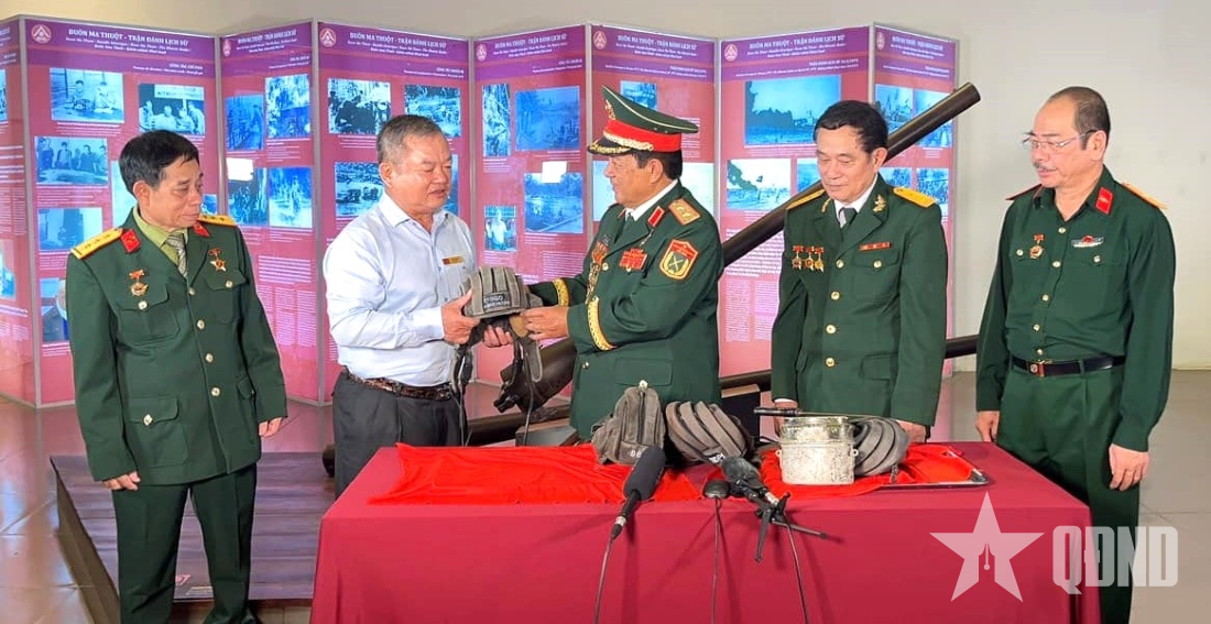 Kỷ vật của lính tăng…