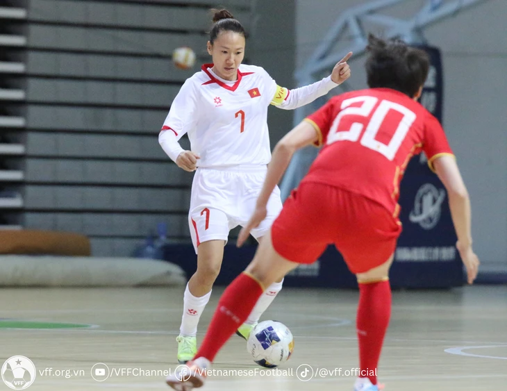 Tuyển futsal nữ Việt Nam - Ảnh 2.