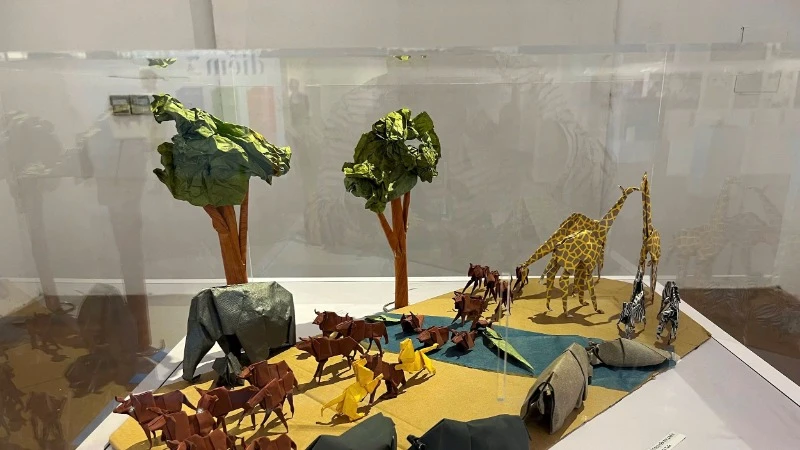 The Storytelling Folds of Origami Art