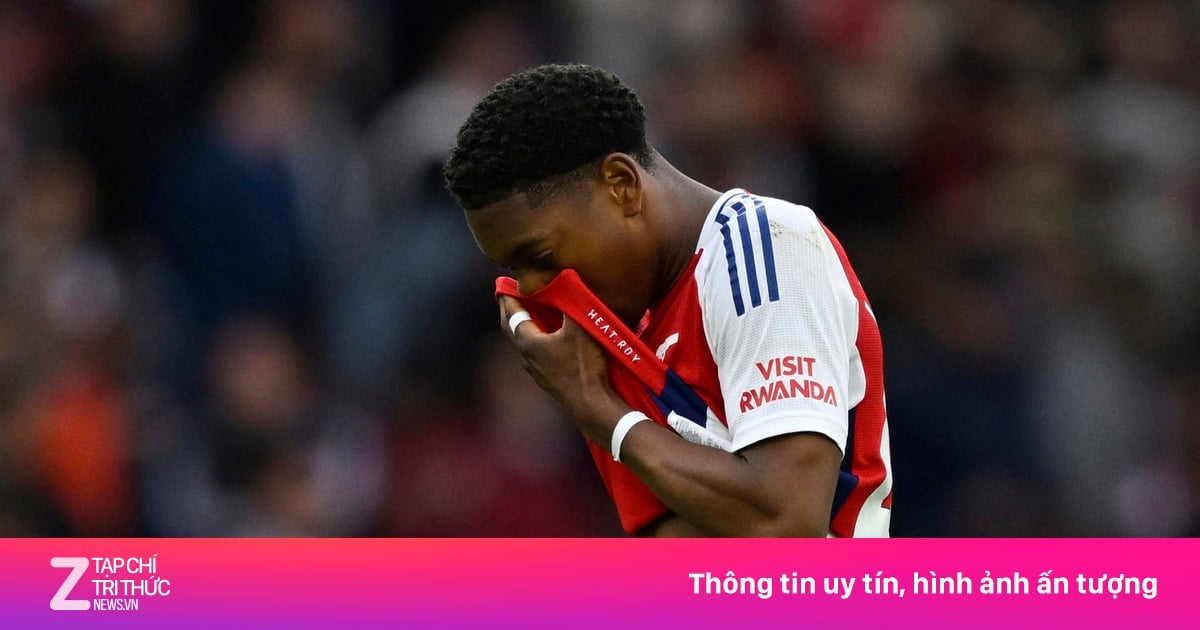 Cựu tuyển thủ Anh chỉ trích hàng thủ Arsenal