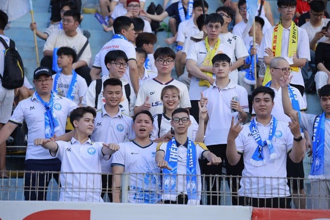 En directo: Hanoi FC vs Nam Dinh Blue Steel 0-0 (H1): Hanoi contraataca peligrosamente (foto 20)