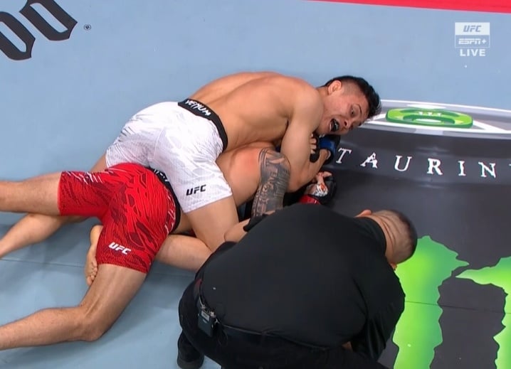 Quang Le vs Gaston Bolanos anh 1