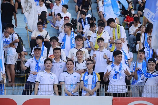 En directo: Hanoi FC vs Nam Dinh Blue Steel 0-0 (H1): Hanoi contraataca peligrosamente (foto 22)
