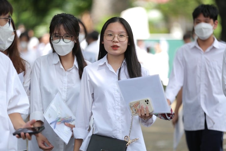 Từ 2025, các trường đại học không được xét tuyển sớm. (Ảnh minh hoạ: Đ.H)