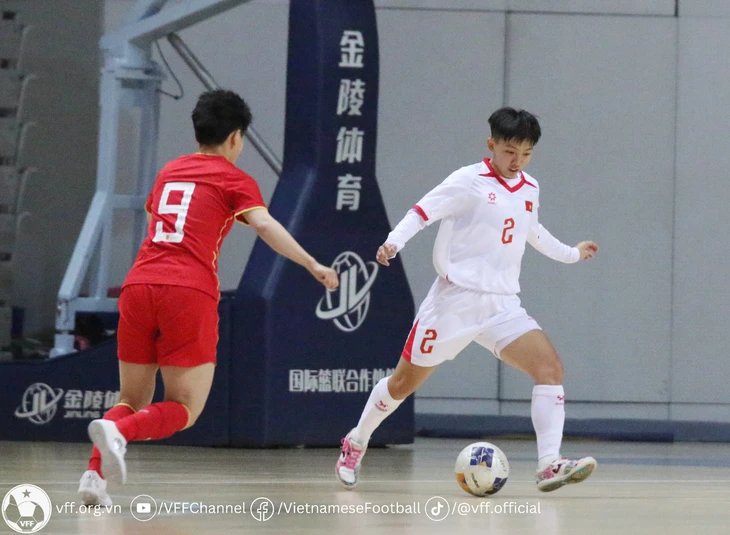 Tuyển futsal nữ Việt Nam - Ảnh 1.