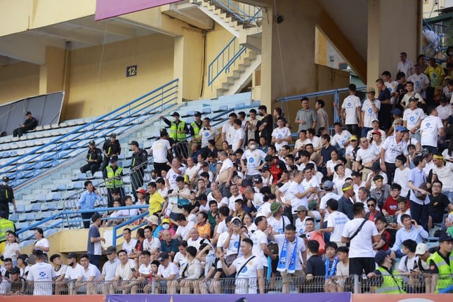 En directo: Hanoi FC vs Nam Dinh Blue Steel 0-0 (H1): Hanoi contraataca peligrosamente (foto 7)