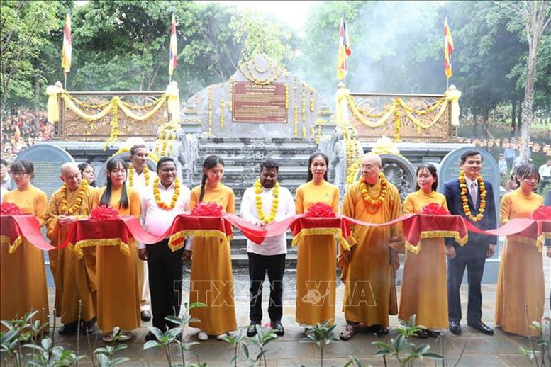 Tổng thống Sri Lanka Anura Kumara Disanayaka thăm chùa Bái Đính- Ảnh 1.