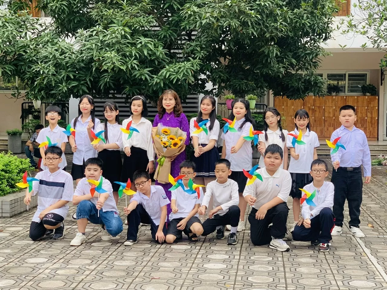 Còn 60.000 biên chế giáo viên chưa tuyển được, Bộ GD&ĐT đề nghị triển khai gấp