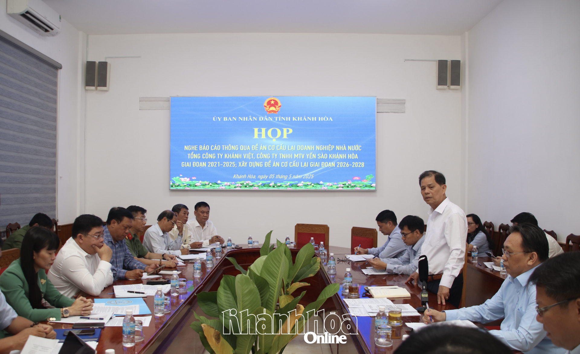 Chairman of the Provincial People's Committee Nguyen Tan Tuan concluded the meeting.