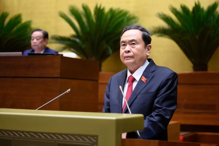 5-anh-ctqh-phat-bieu-khai-mac.jpg