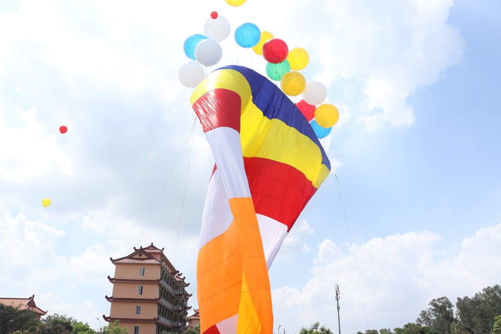 ពិធីបុណ្យវិសាខបូជា-២០២៥-៥.JPG