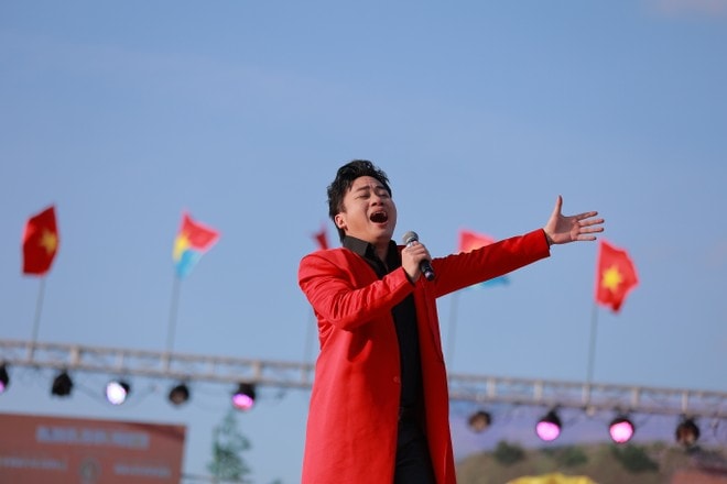 ទុង-ឌួង-7-2051-2630.jpg