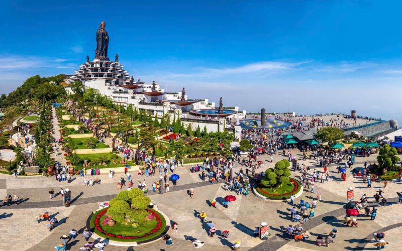 Tay Ninh welcomes about 2.46 million visitors in the first quarter of 2025