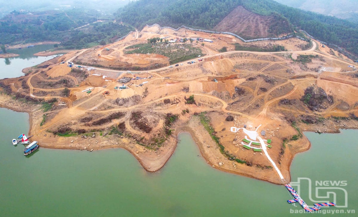 Flamingo Majestic Island Resort project - the first 6-star international resort in the North - is being implemented in Nui Coc lake area, with a total planning area of ​​over 61 hectares (of which over 41 hectares is lake surface area).