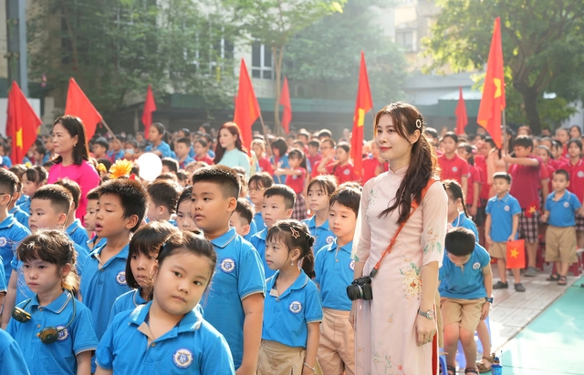 Học sinh Hà Nội sẽ được học trường gần nhà?   - Ảnh 1.
