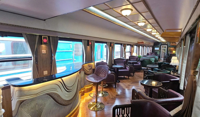 From May 10: Vietnam Railways puts into operation VIP train cars designed in Indochina style -0
