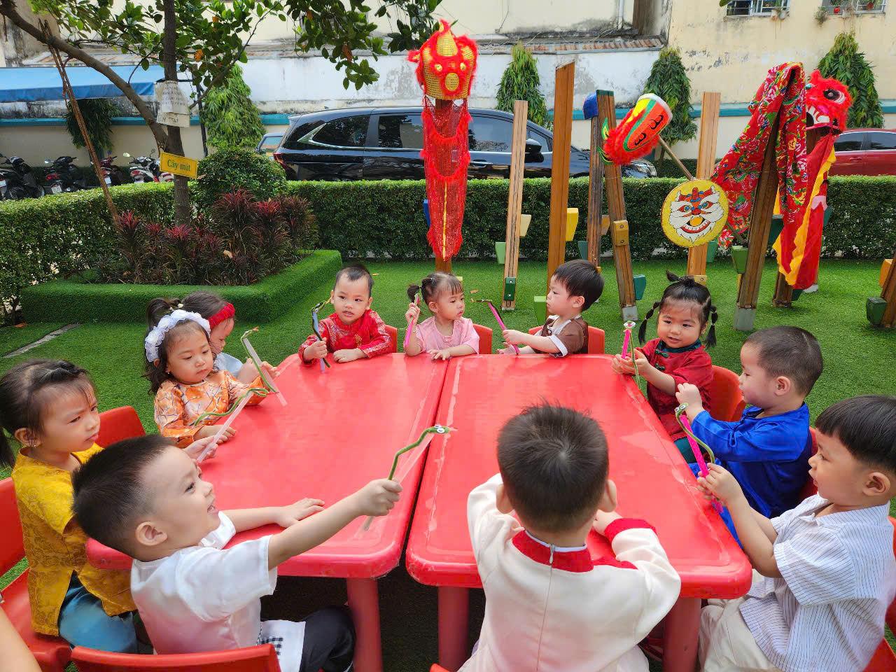 Những trường học đẹp như công viên ở TP.HCM - Ảnh 3.