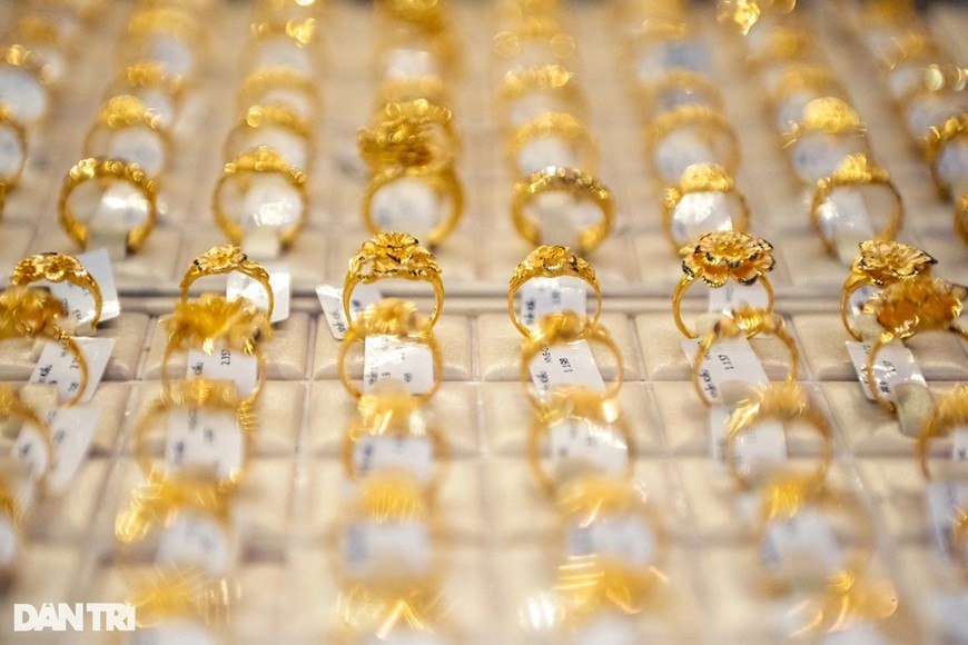 Les prix de l’or sur le marché intérieur sont stables. Photo : dantri.com.vn