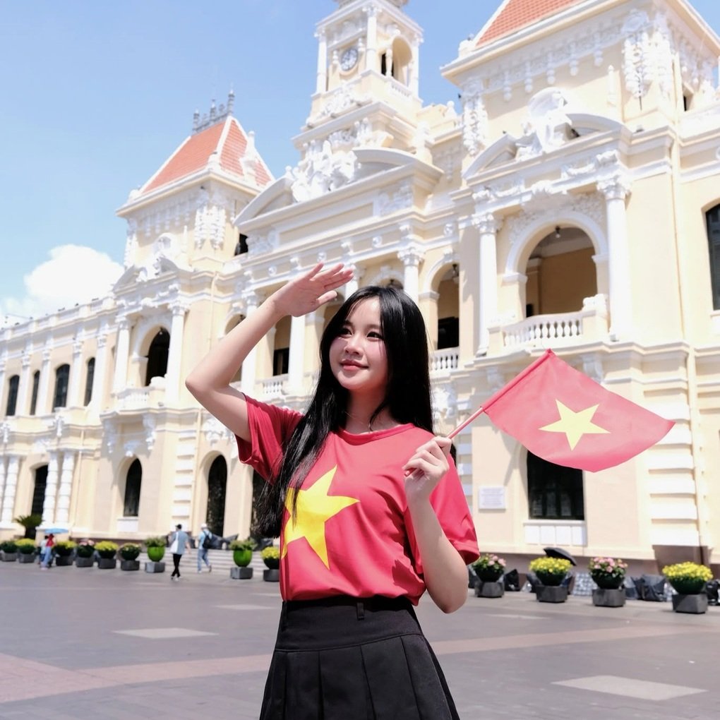 Chi 30 triệu đồng đặt phòng Tổng thống ở khách sạn 5 sao để xem diễu binh - 2