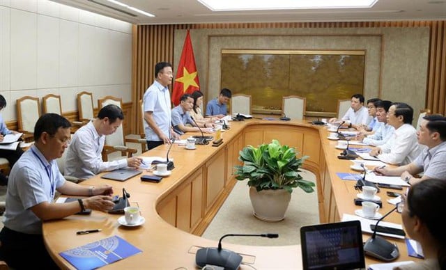 Không chủ quan về tâm lý cán bộ làm thi THPT khi bộ máy tinh gọn  - Ảnh 1.
