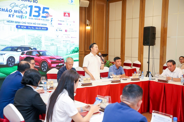 Câu lạc bộ Golf Doanh nhân Nghệ Tĩnh tổ chức giải kỷ niệm ngày sinh Hồ Chủ tịch- Ảnh 1.