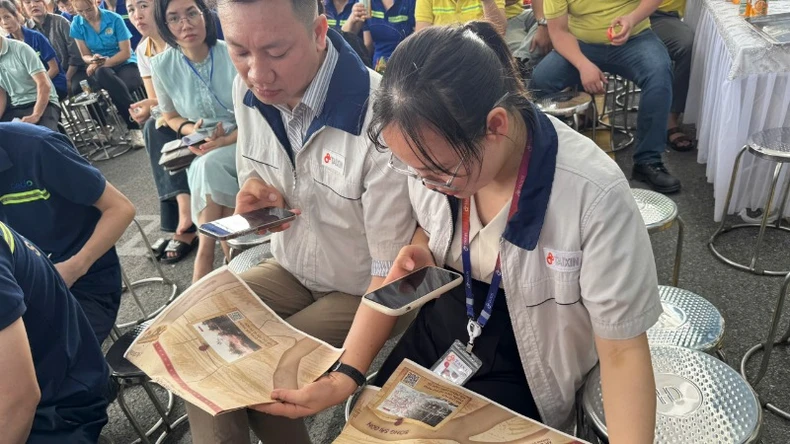 Special supplement of Nhan Dan Newspaper to Bac Ninh workers photo 1